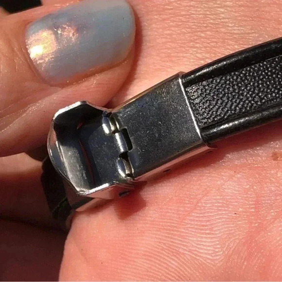 Faux Leather Turquoise Silver Clasp Native Southwestern Style Bracelet NWT New - Picture 3 of 4